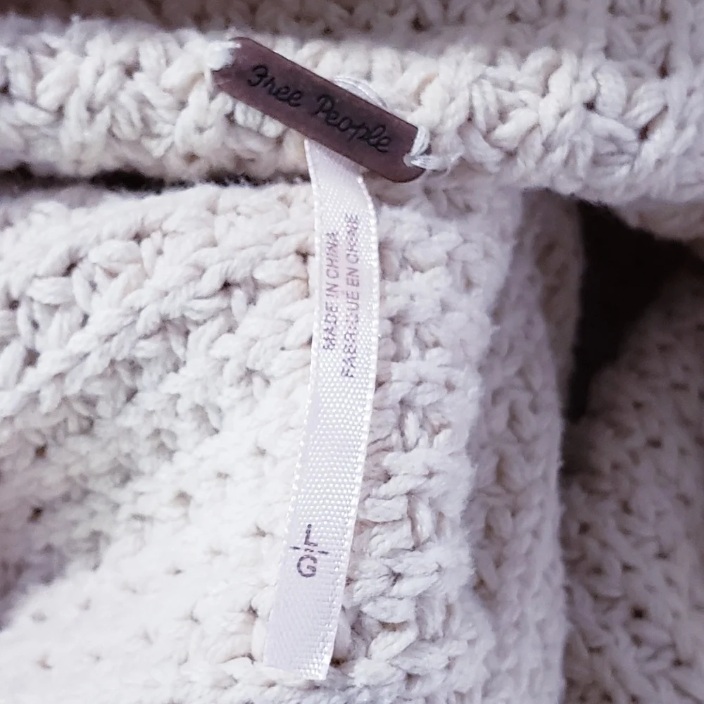 Free People Park City Pullover Sweater Chunky Knit‎ Turtleneck Ivory Size Large